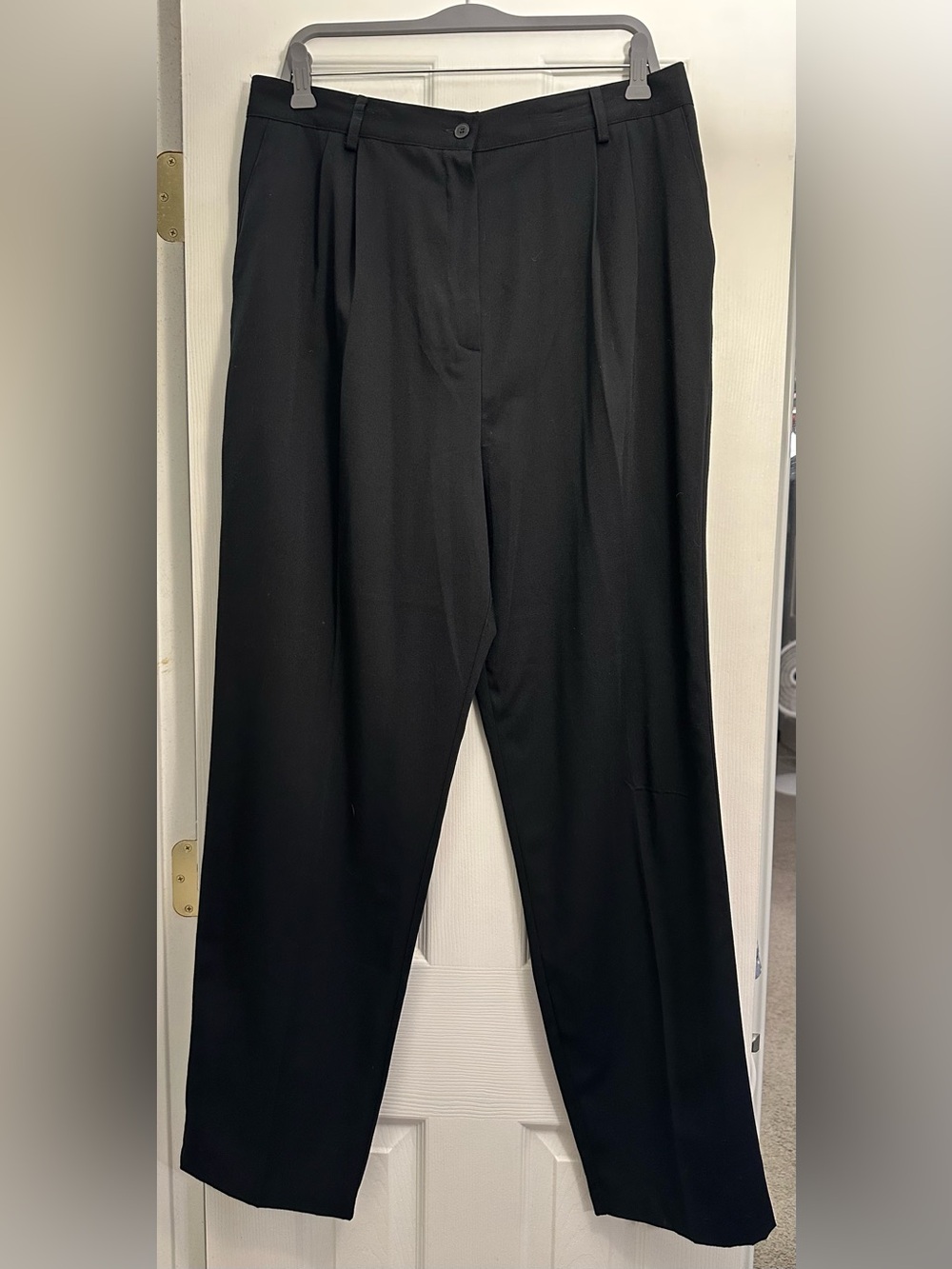 🖤🔥 Sag Harbor Size 18 Pleated Black Dress Trousers - Classic Tailored Fit